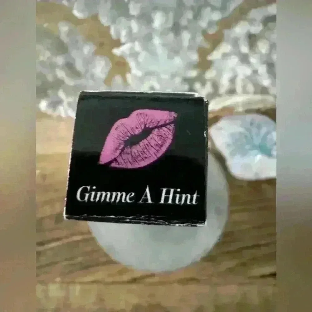 Buxom Va-Va-Plump Shiny Liquid Lipstick Lip Gloss~ Gimme A Hint ~Full Size NIB